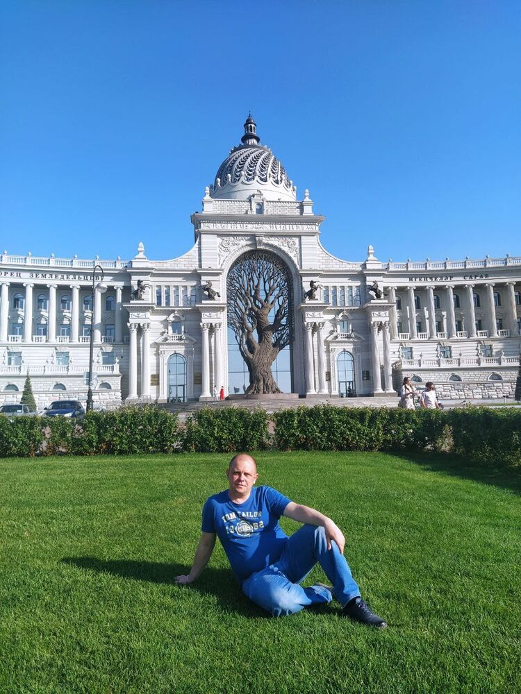  34605703  Pavel, 43 ,    