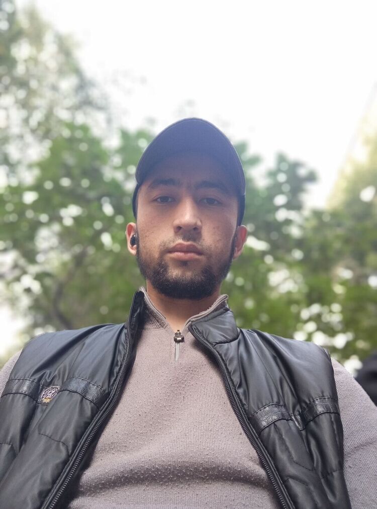  54211813  Dilshod, 19 ,    