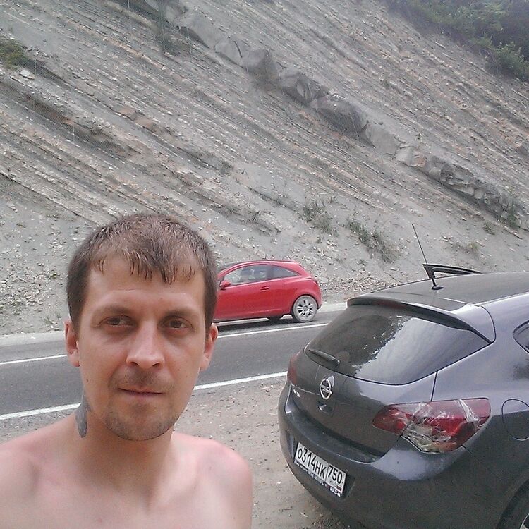  ,   Fox, 37 ,   
