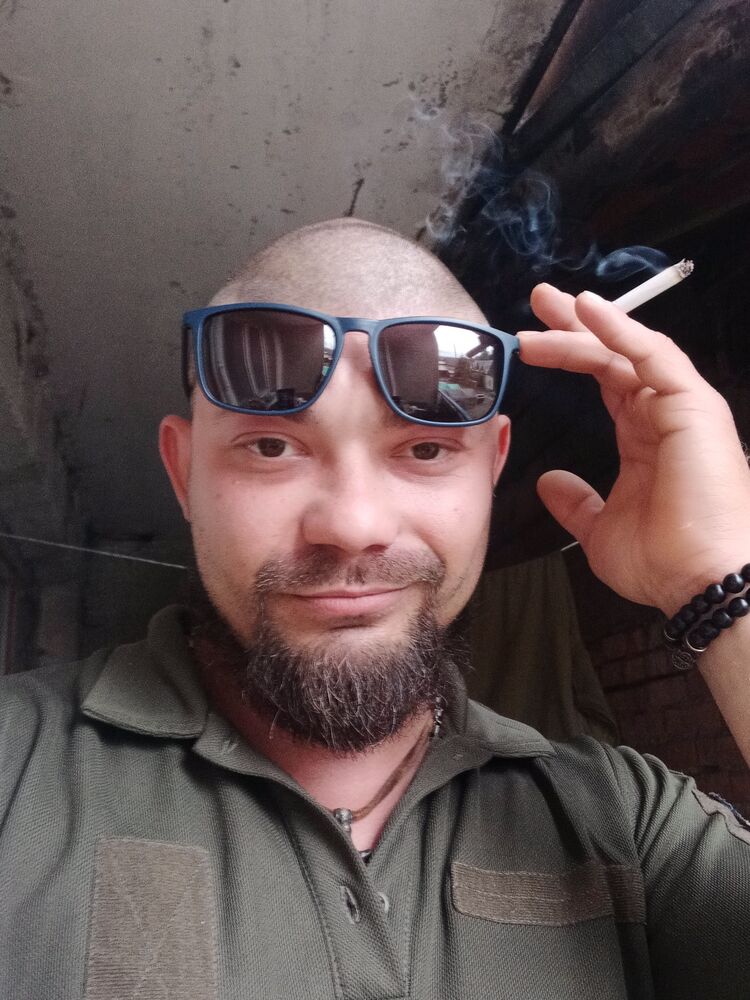  ,   SonechKo, 32 ,   ,   , c , 