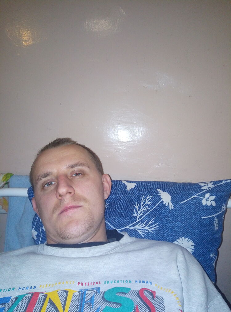  31008823  , 35 ,    