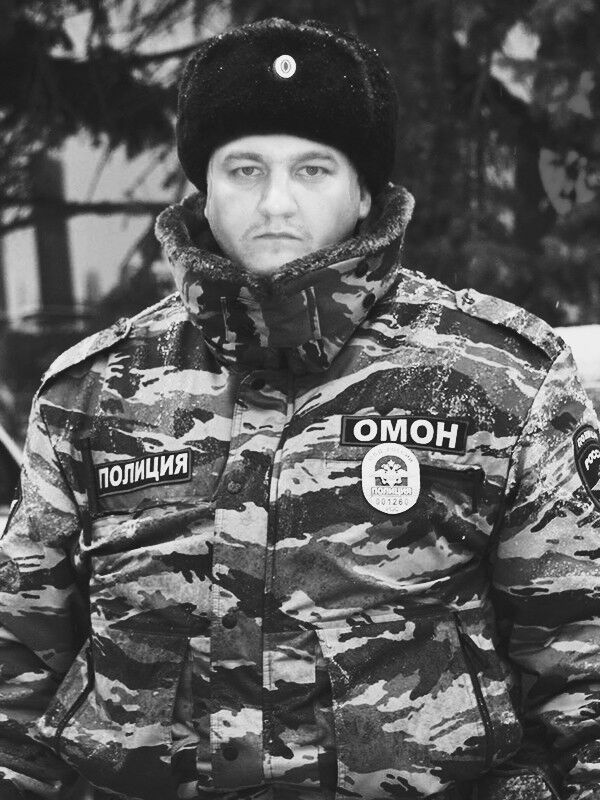  -,   Konstantin, 48 ,   ,   , c 