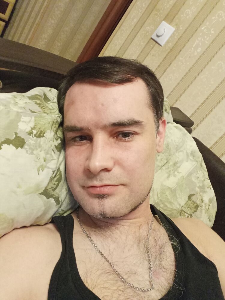  49284023  , 34 ,    