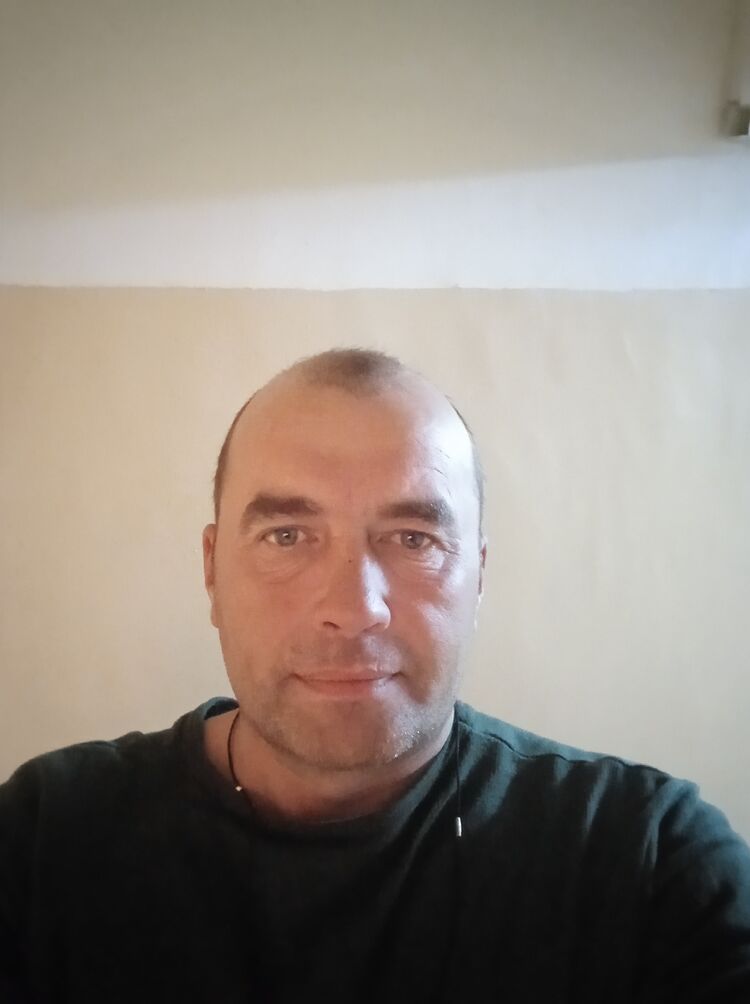  29933783  Andrew, 51 ,    