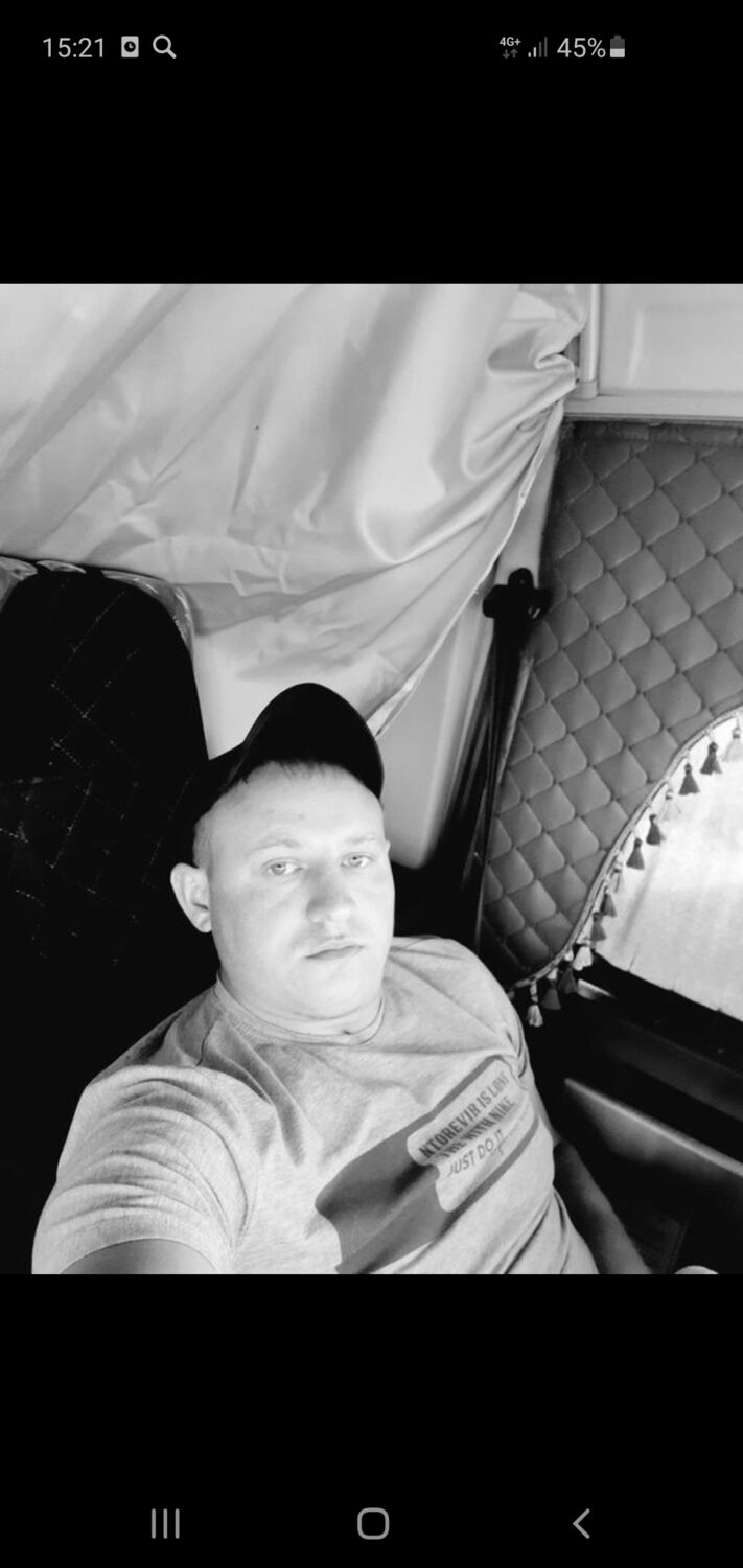 ���� 24717673 ������� ����, 33 ����, ���� ���������� � ������