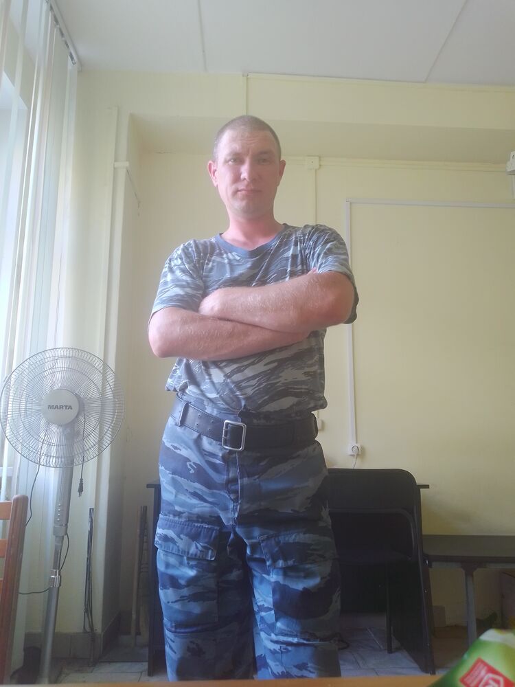  36564493  Maxim, 35 ,    