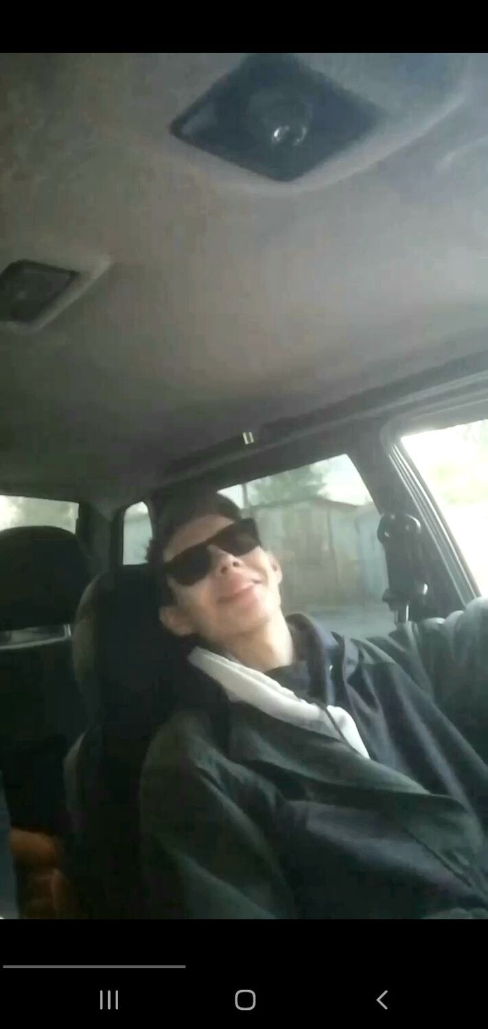  ,   Ruslan, 19 ,   c 