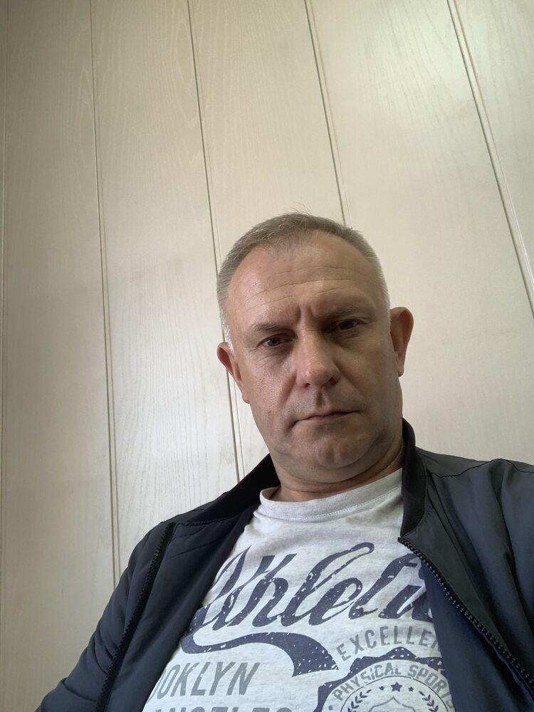  47633373  , 51 ,    
