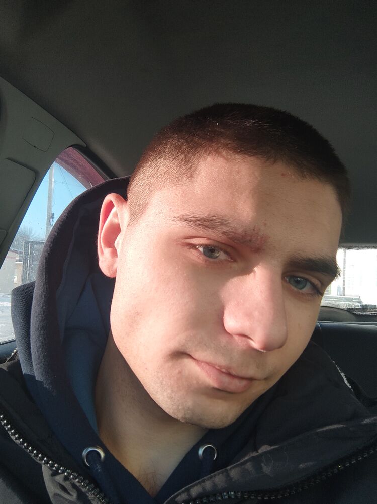  31658383  , 22 ,    