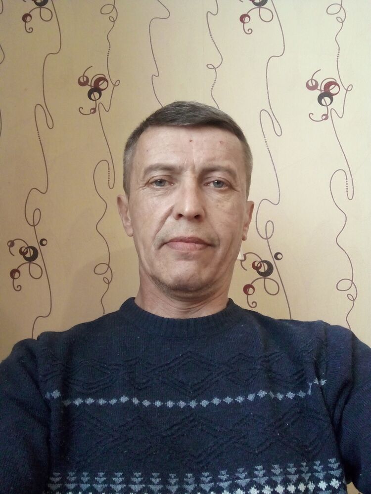  45240273  , 54 ,    