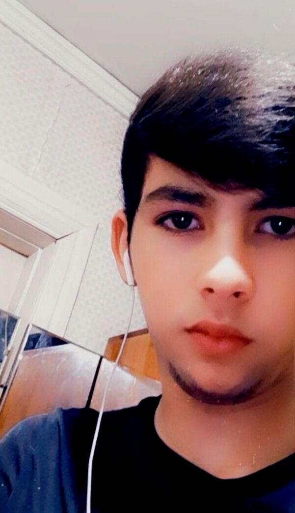  ,   Valy, 22 ,   ,   