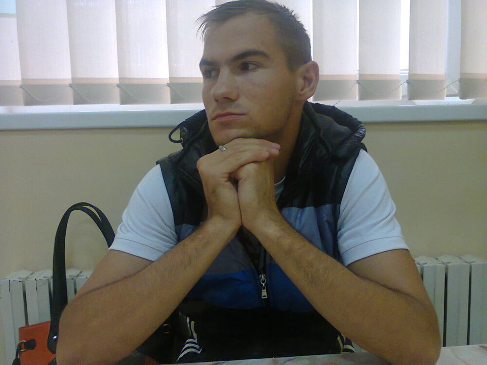  49179843   , 34 ,    