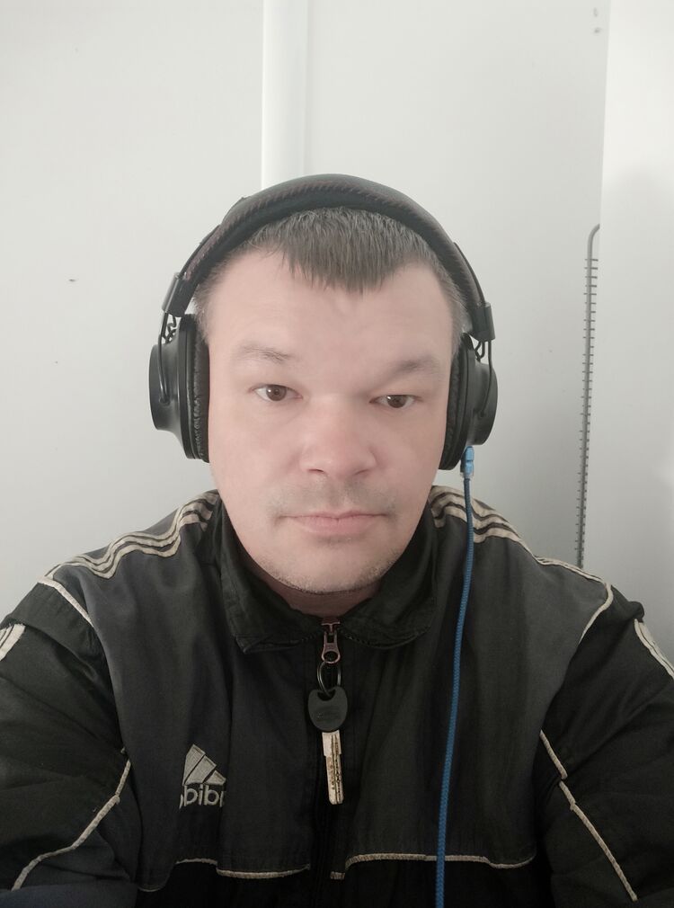  30406973  , 45 ,    