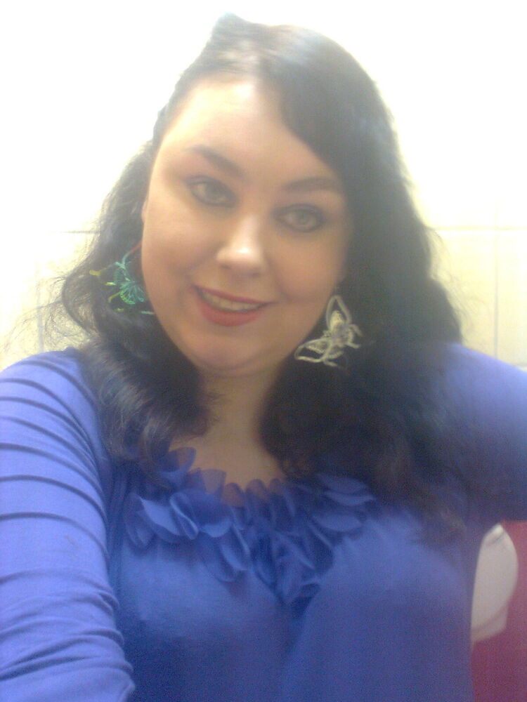  6906043  Elena, 35 ,    