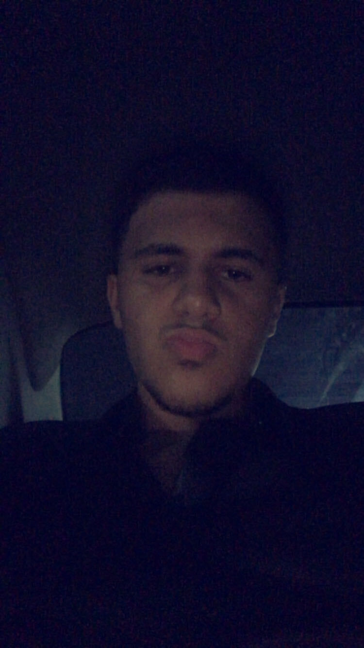  47552843  Kareem, 25 ,    