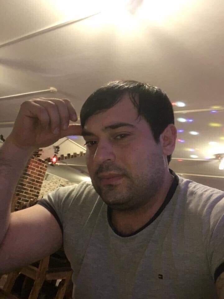  22369153  Elshan, 41 ,    