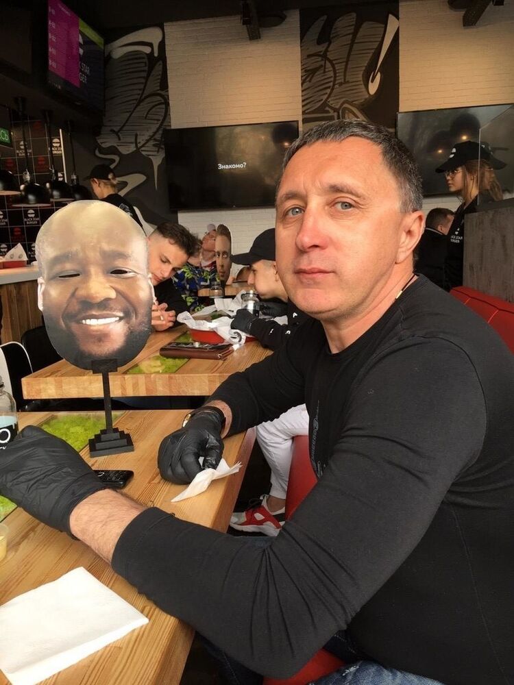 ���� 19186983 ������� ����, 52 ����, ���� ���������� � ����������