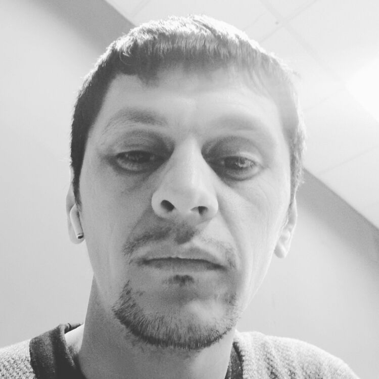  45183273  , 32 ,    