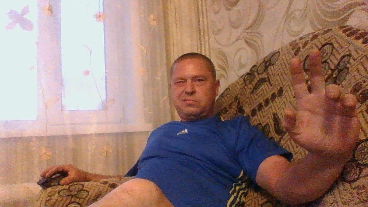  ,   Aleks, 45 ,   
