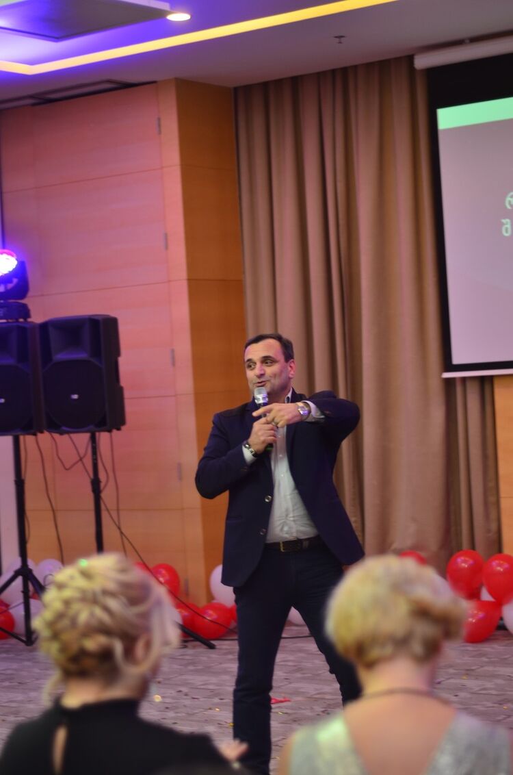 ���������� �������, ���� ������� Khvicha, 54 ����, ������������ 