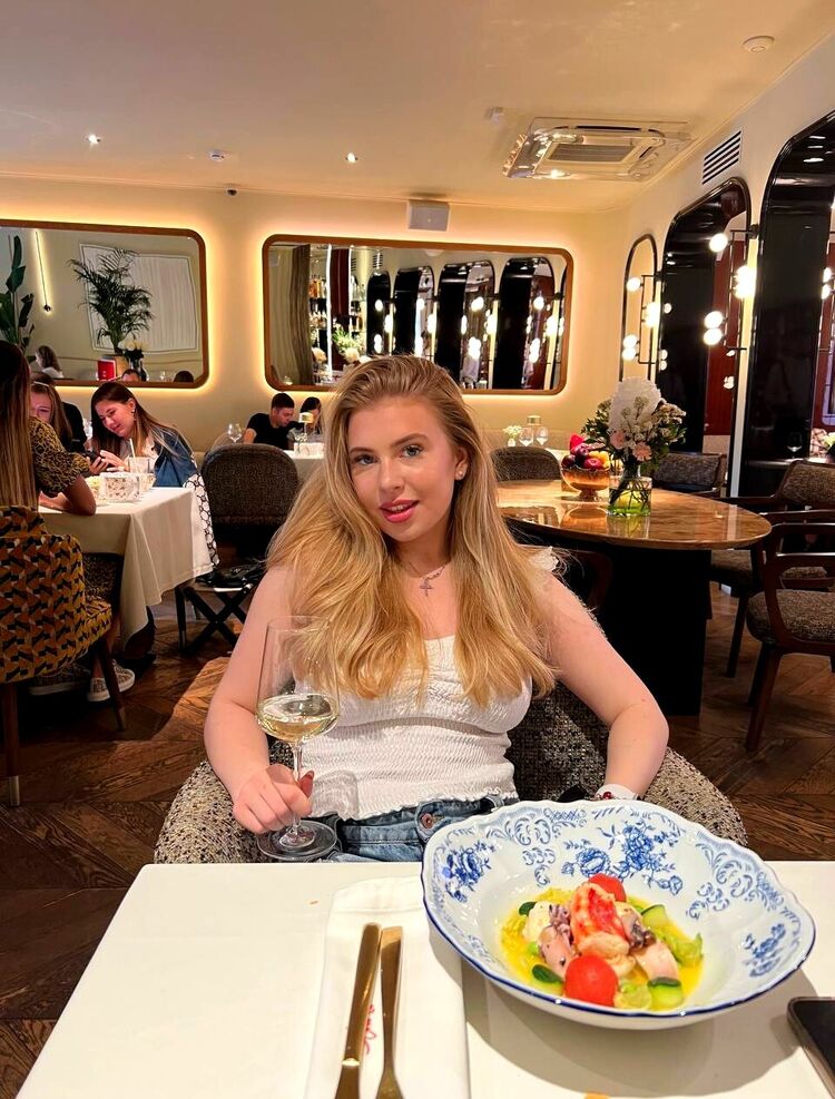 ���� 54390143 ������� �����, 32 ����, ���� ���������� � ������