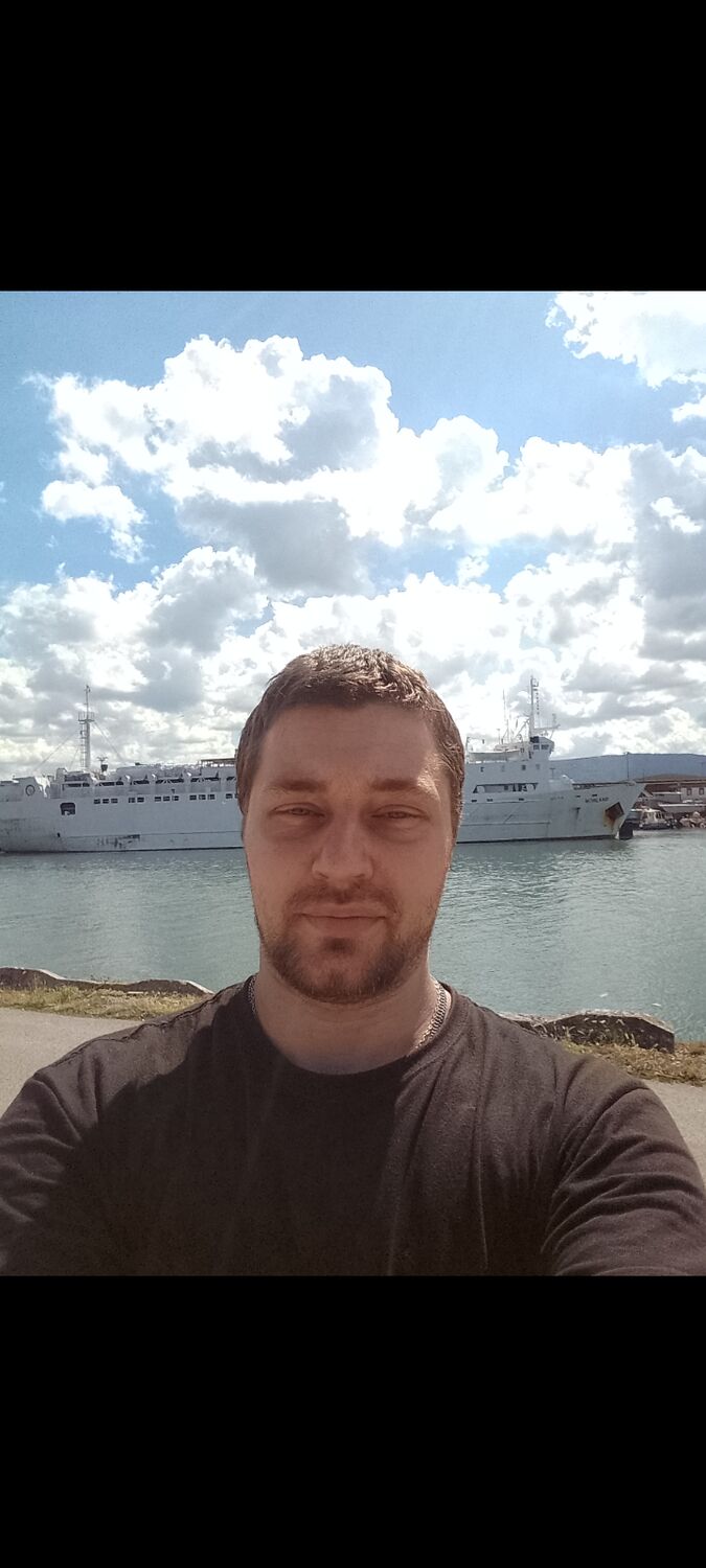 ���� 56010363 ������� Maksim, 35 ���, ���� ���������� � �������