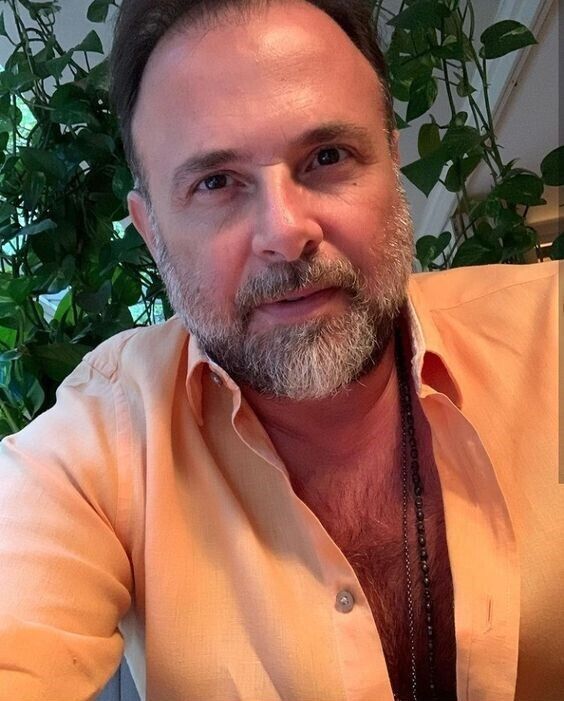  46843723  Kyle Austine, 58 ,     