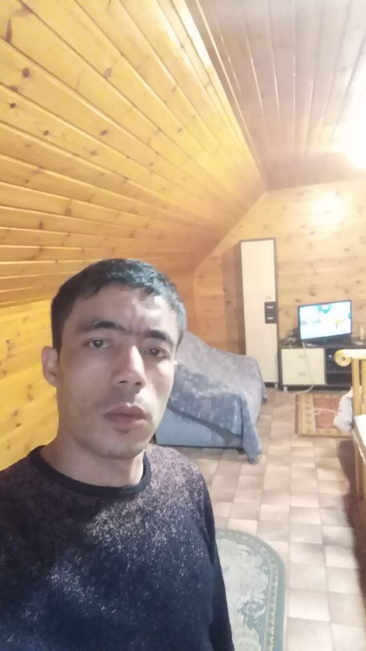  40556373  , 32 ,    