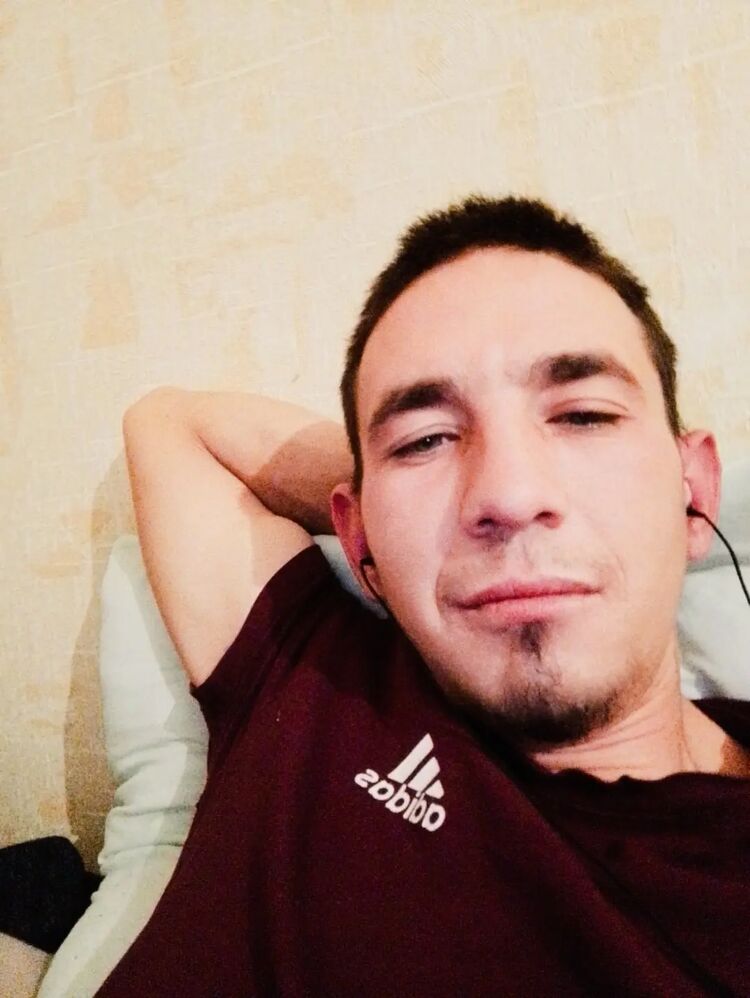  46926583  , 30 ,    