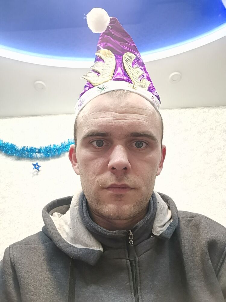  22402913  , 32 ,    