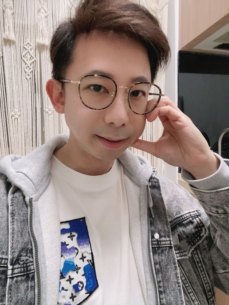 Hong Kong,   Ambrose, 41 ,   ,   , c 
