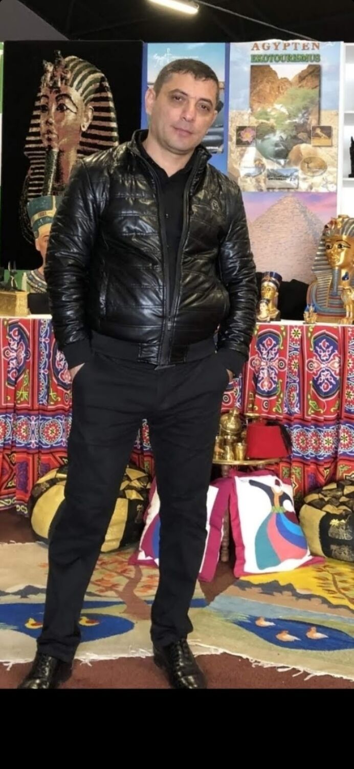  ,   , 44 ,   ,   