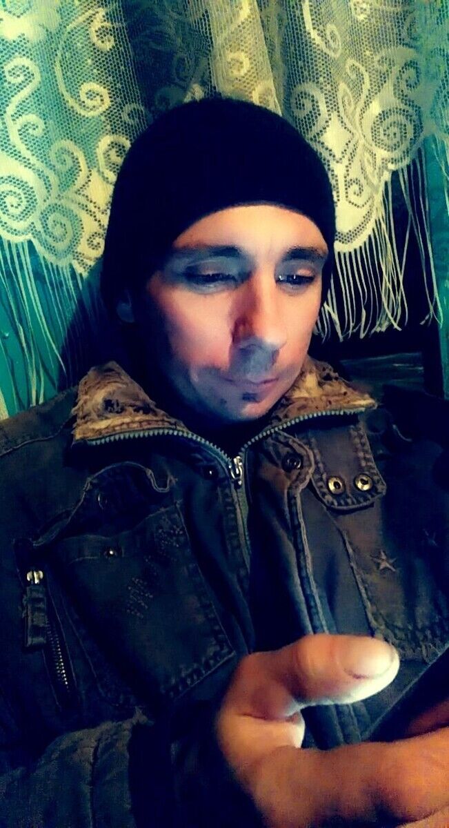  21795123  , 34 ,    