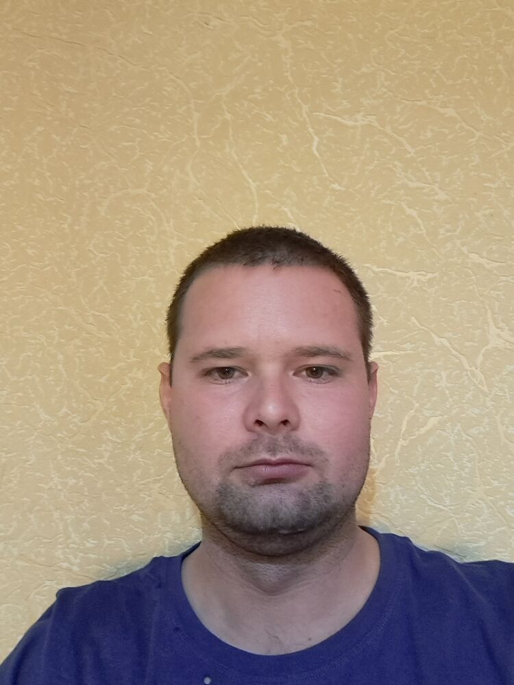  39123643  Aleksandr, 35 ,    