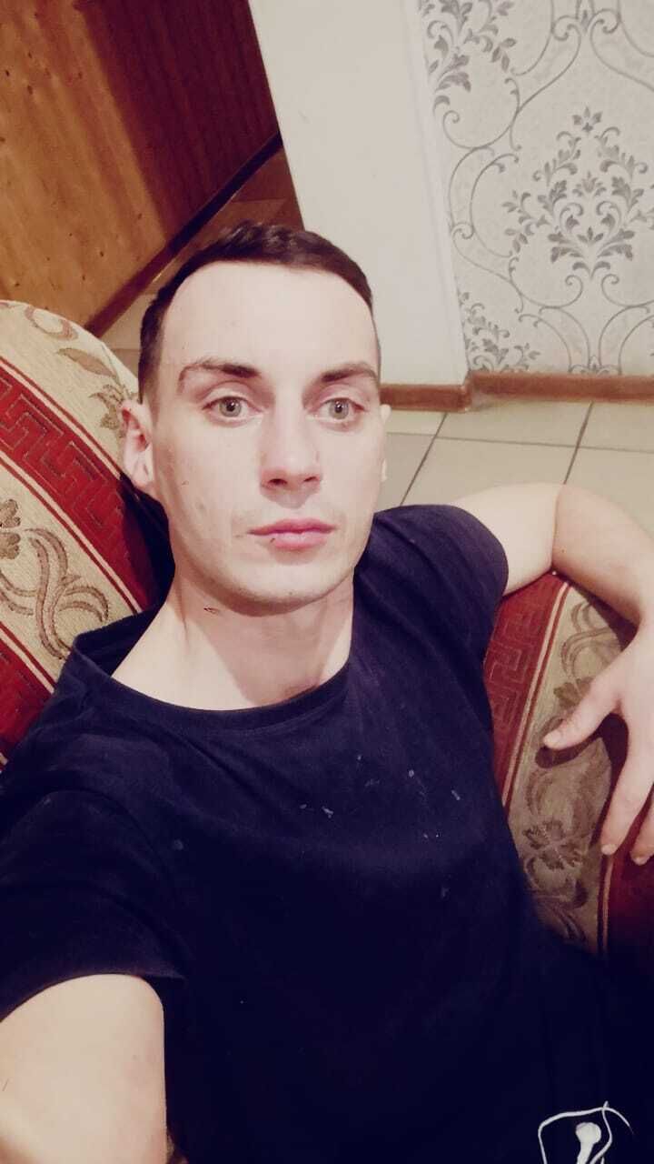  49501663  , 35 ,    