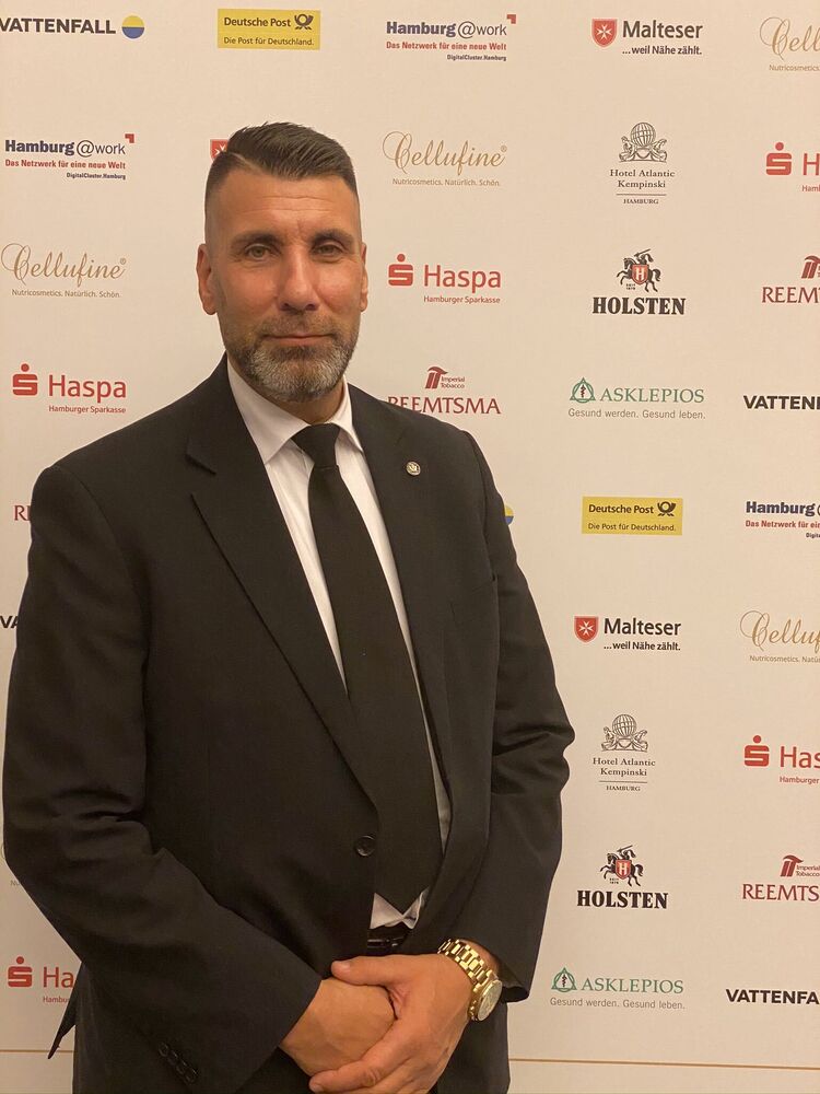 ���� 29279833 ������� Mario, 54 ����, ���� ���������� � ������