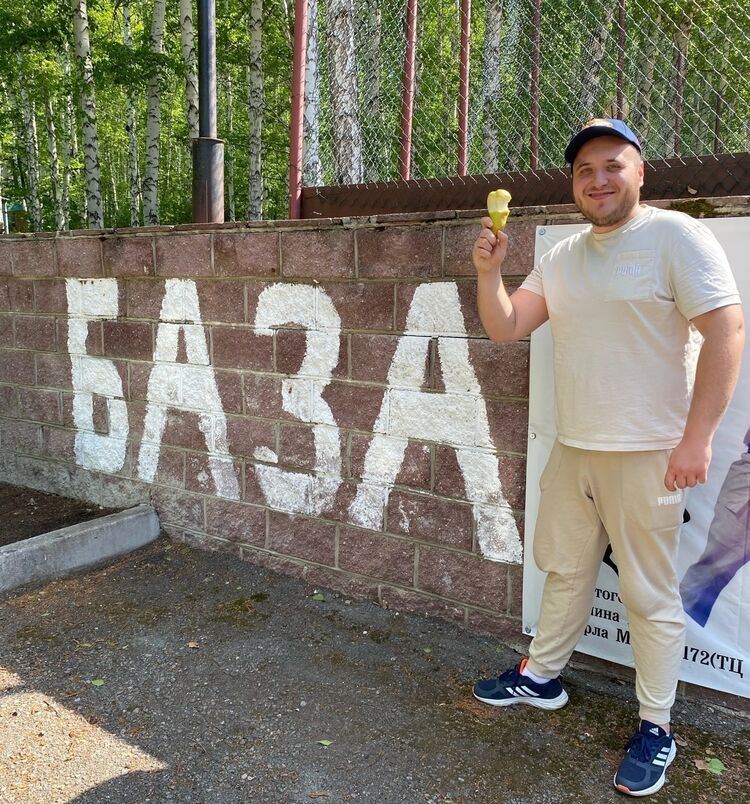  49089483  , 27 ,    