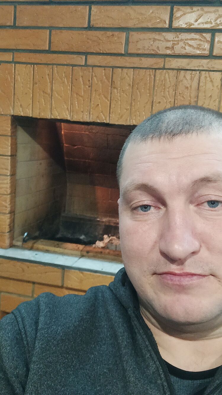  49703363  , 40 ,    