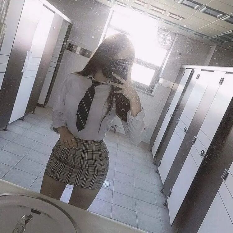  27340753  , 24 ,    -