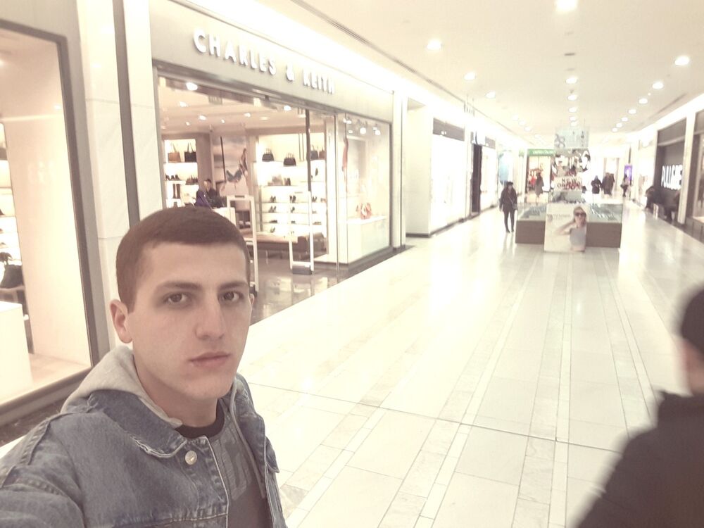  ,   Woolf, 32 ,   
