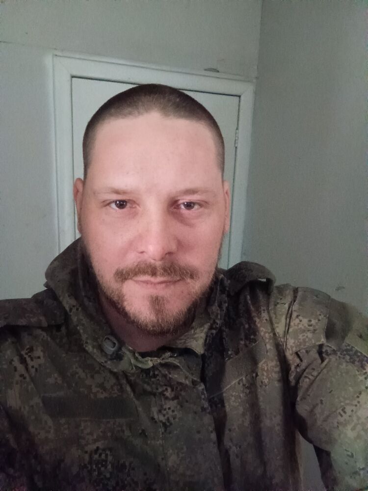  51025383  Anatoly, 37 ,    