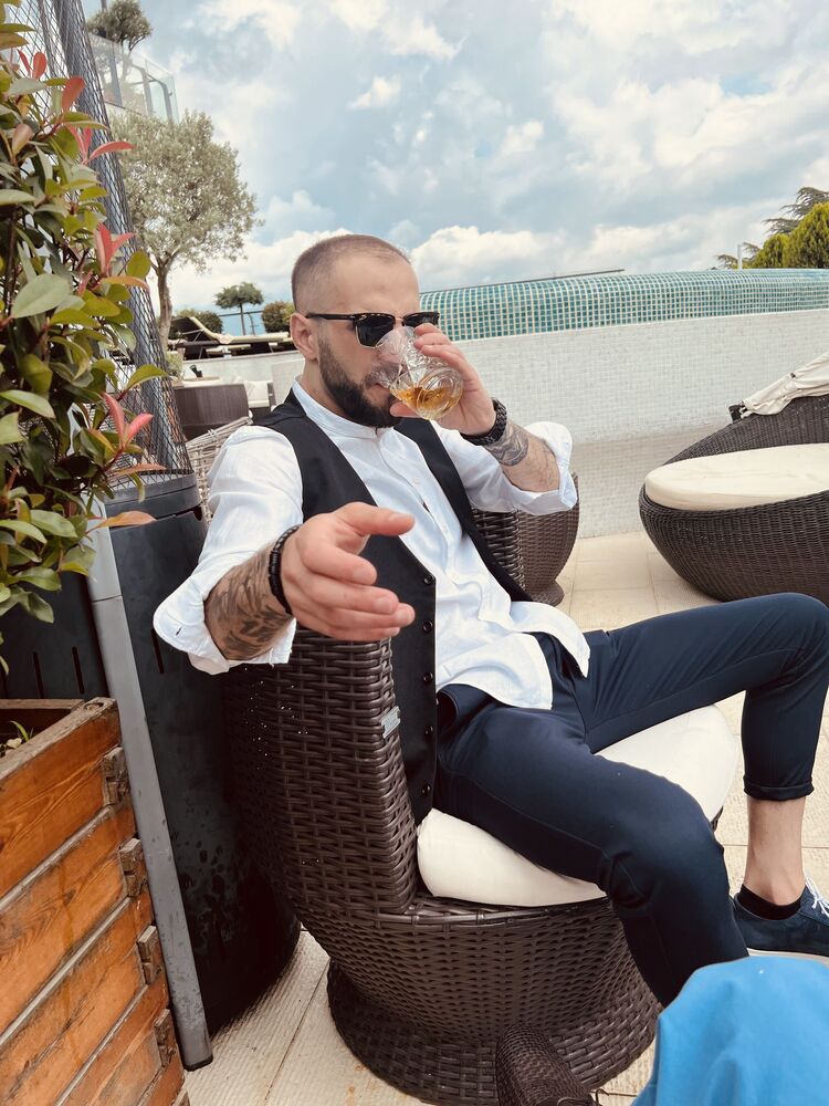 ���������� �����-���������, ���� ������� Nikoloz, 30 ���, ������������ ��� ������, ����� � ���������