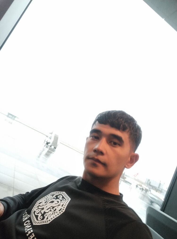  47156413  , 27 ,    