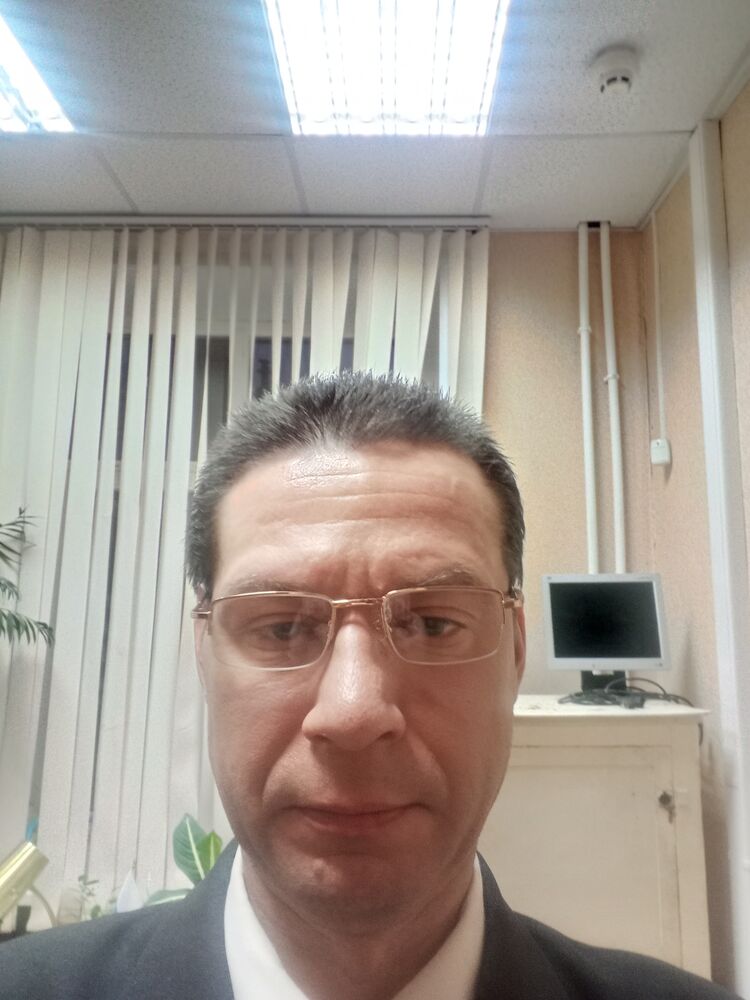  33358933  , 49 ,     