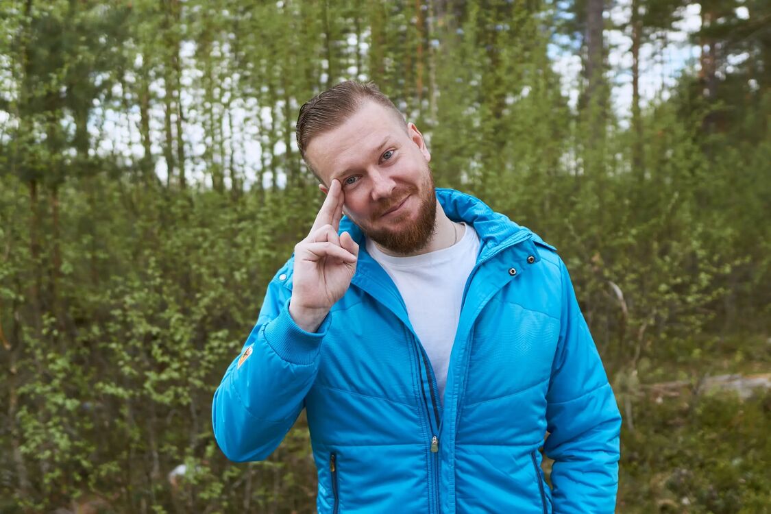  27725293  Igor, 37 ,    