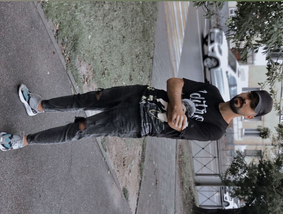  ,   Hazem, 24 ,   ,   