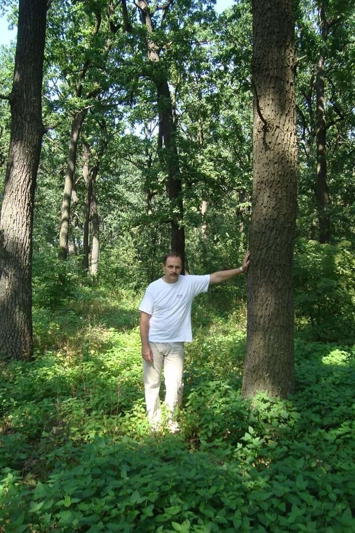  18823813  Yevgeniy, 59 ,    