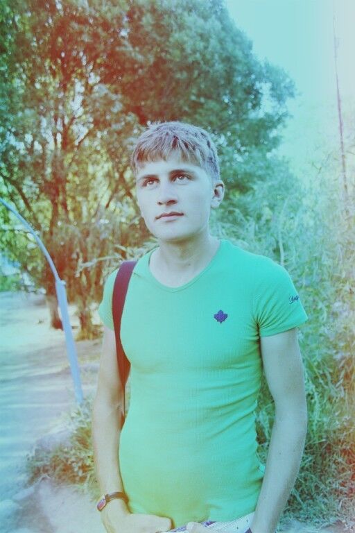  ,   Mish, 28 ,   ,   , c 
