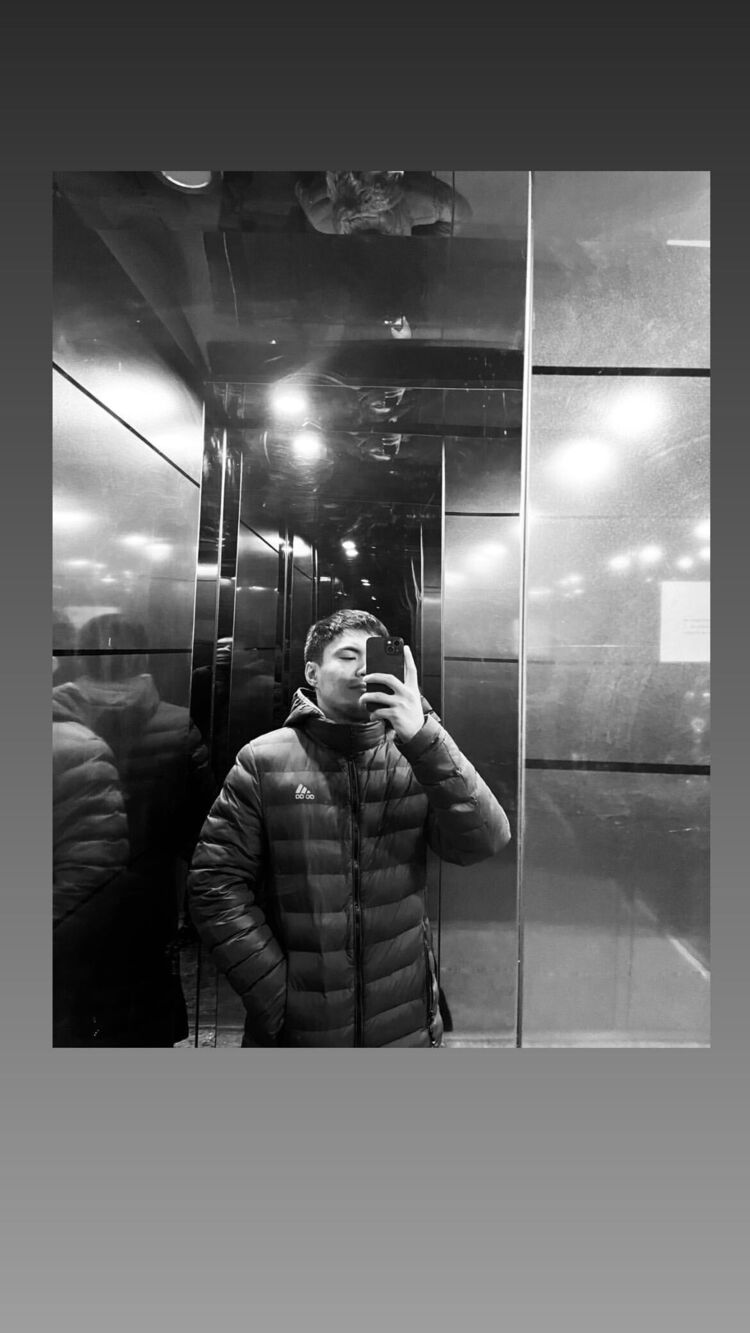  47784773  Arsen, 25 ,    