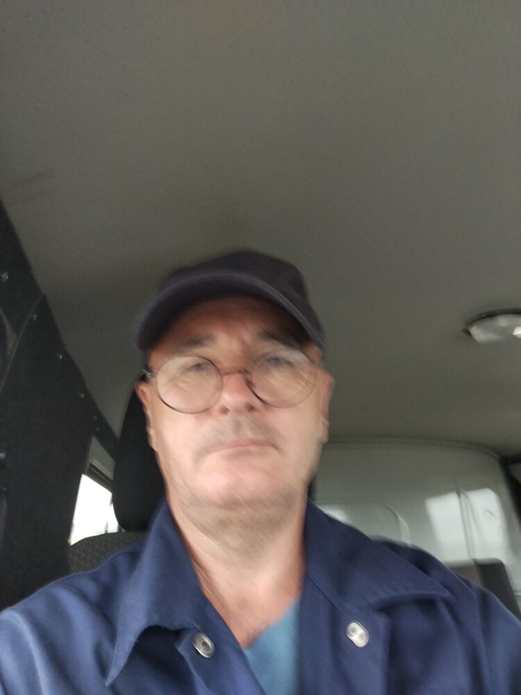  52822153  , 51 ,    